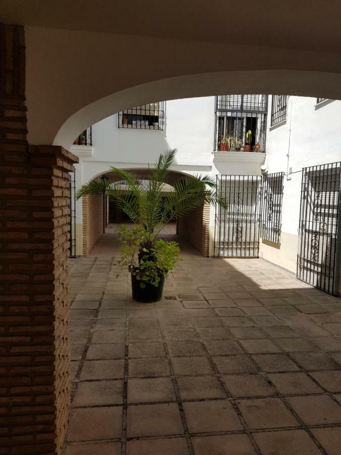 Apartamento En Los Patios De San Basilio Kordoba Bagian luar foto