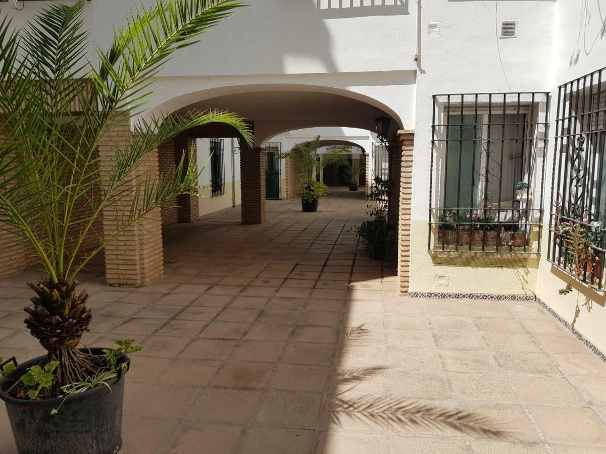 Apartamento En Los Patios De San Basilio Kordoba Bagian luar foto